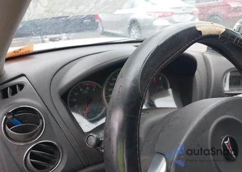 2007 Pontiac Grand Prix z USA, uszkodzony, nr VIN 2G2WP552671202177